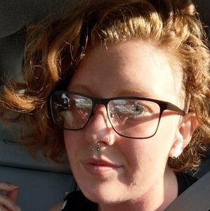 Meet your Posher, Caseg